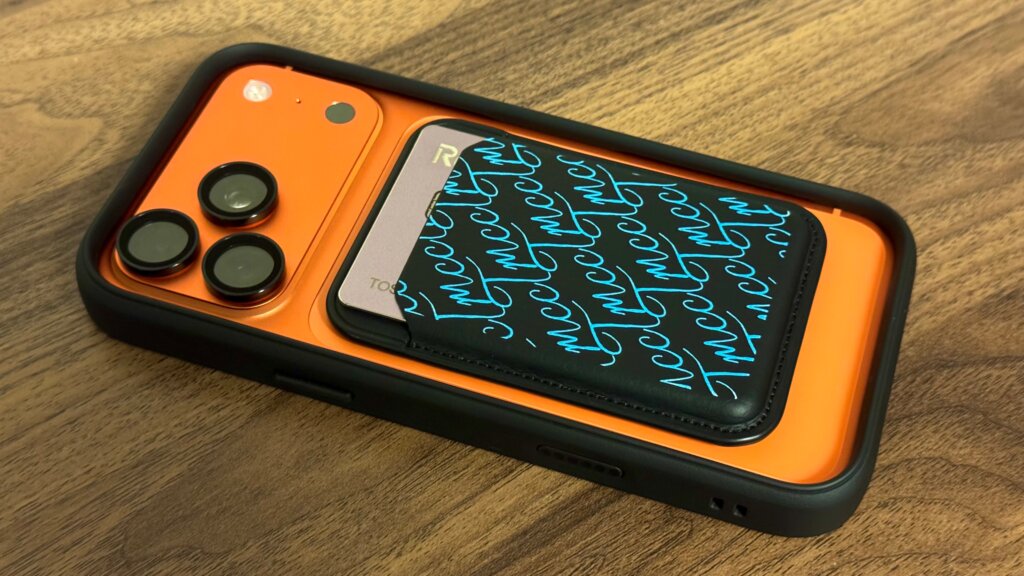 iPhone17ProMaxコズミックオレンジに纏わせたいケース・スキンシール集