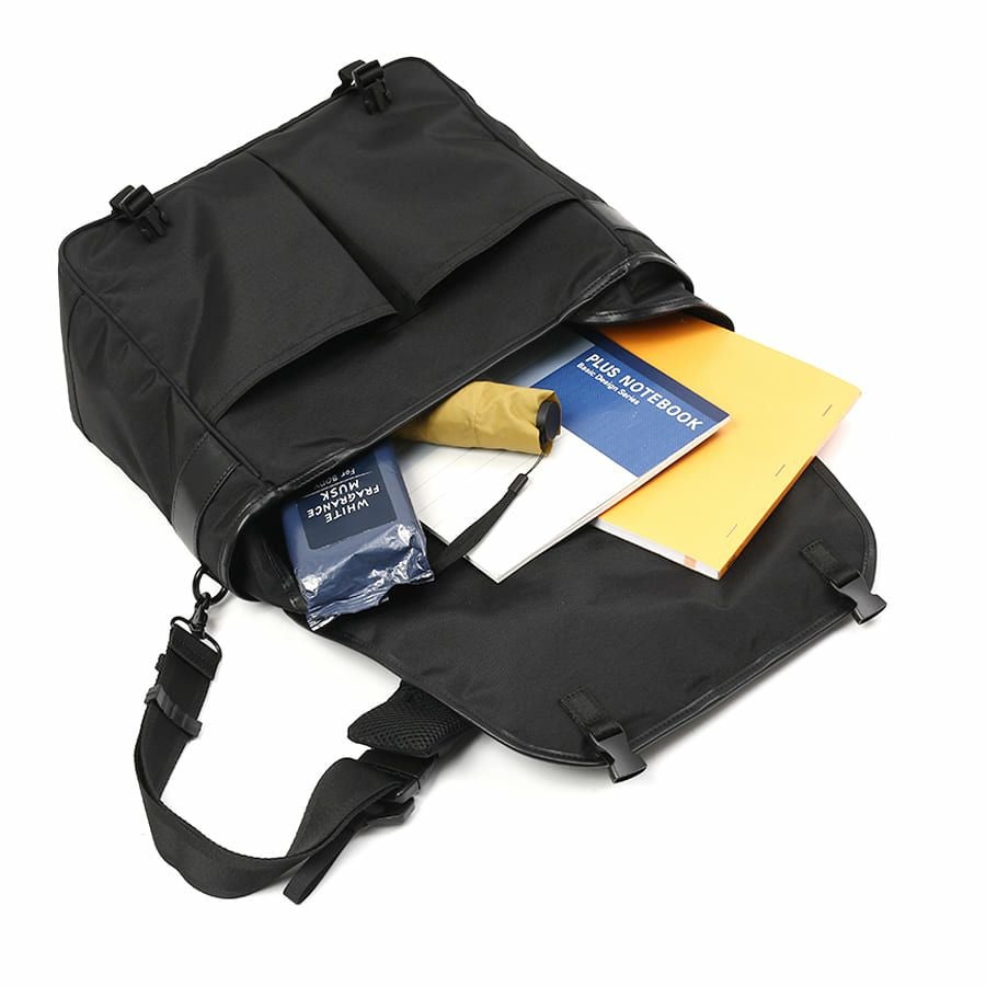 公式】 DSBK メッセンジャーバッグ MOONLIGHT OXTEX.×イタリアンレザー