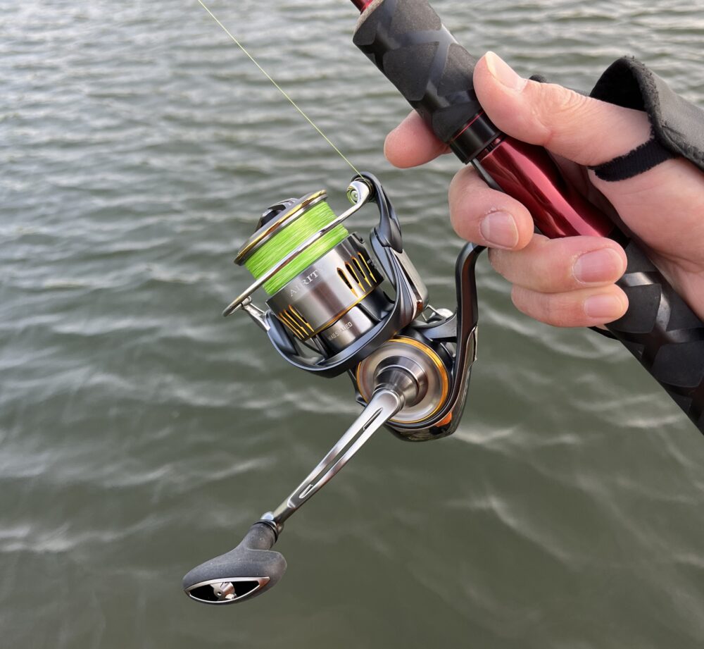 23タトゥーラ FC LT2500SS-QD インプレ】価格以上の剛性感とドラグ性能