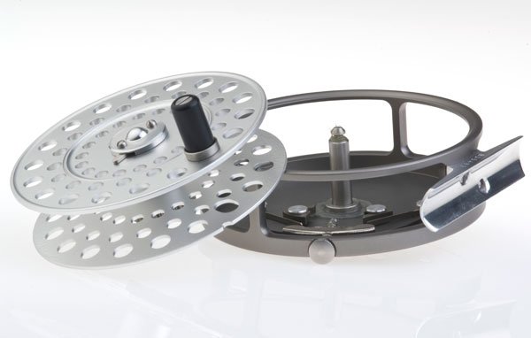 Lightweight Reels | 【HARDY】Website｜ Japan