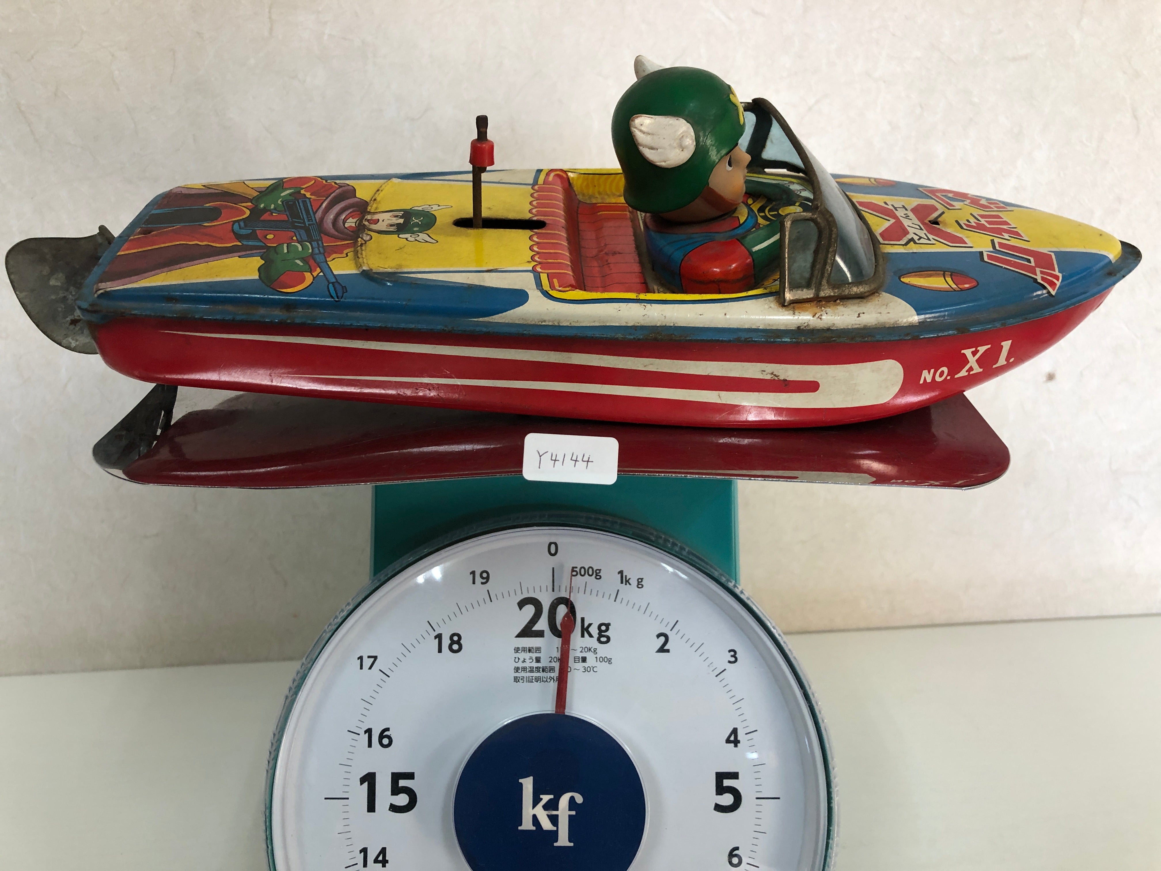 Y4144 TIN TOY Motorboat boat ship speedboat powerboat Japanese