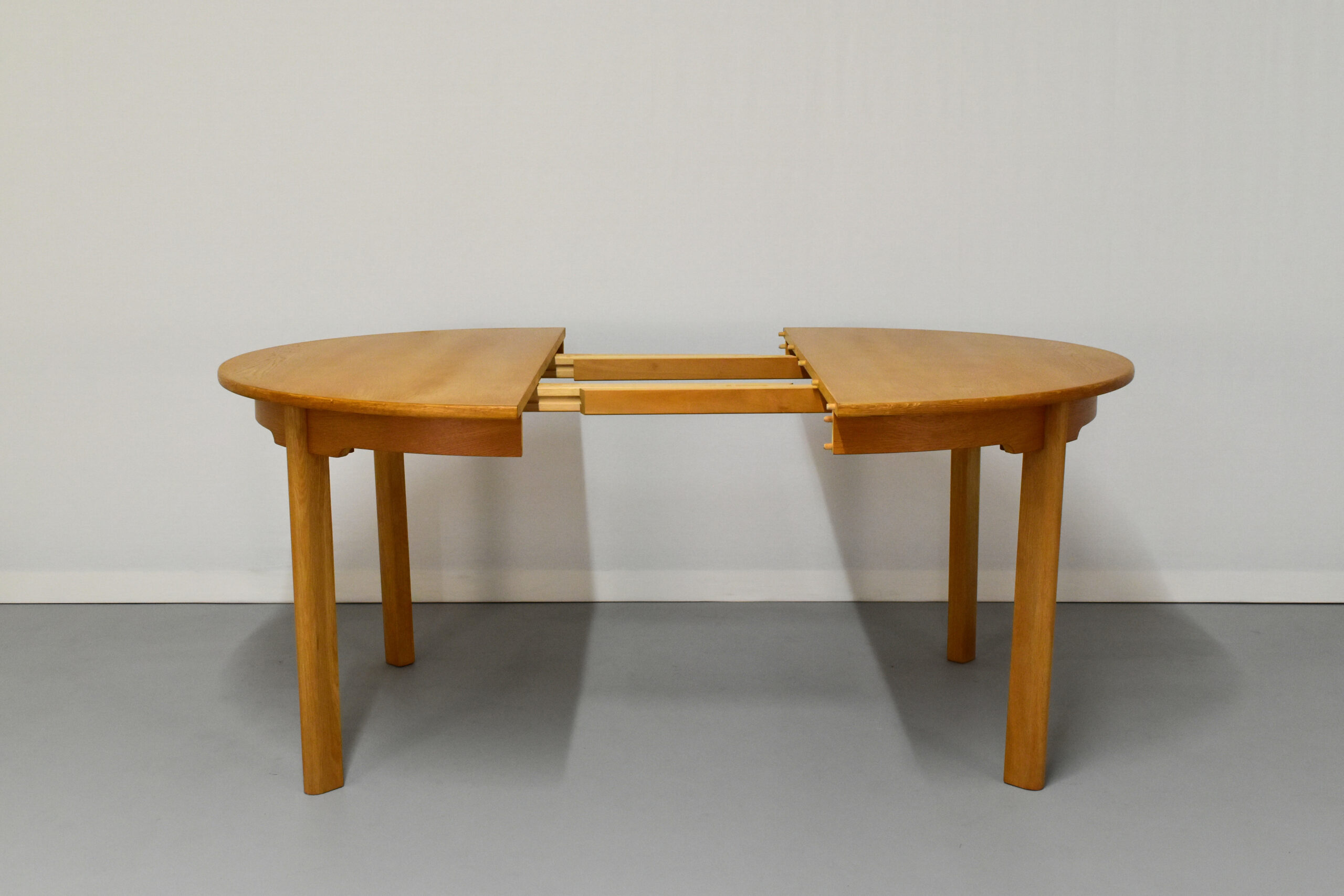 ラウンドテーブル/ダイニングテーブル/エクステンション/オーク - 橋本