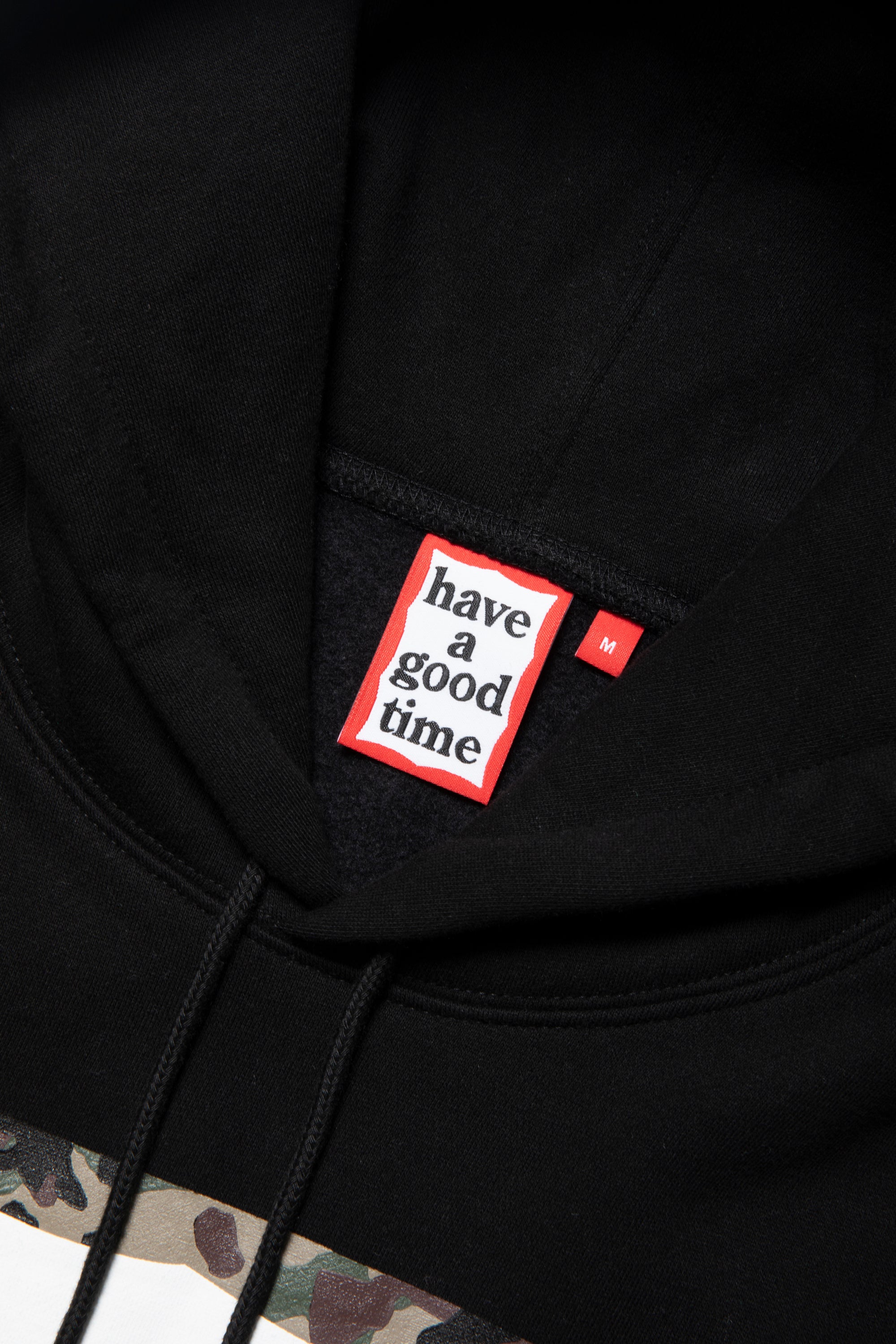 CAMO FRAME PULLOVER HOODIE FL BLACK – have a good time