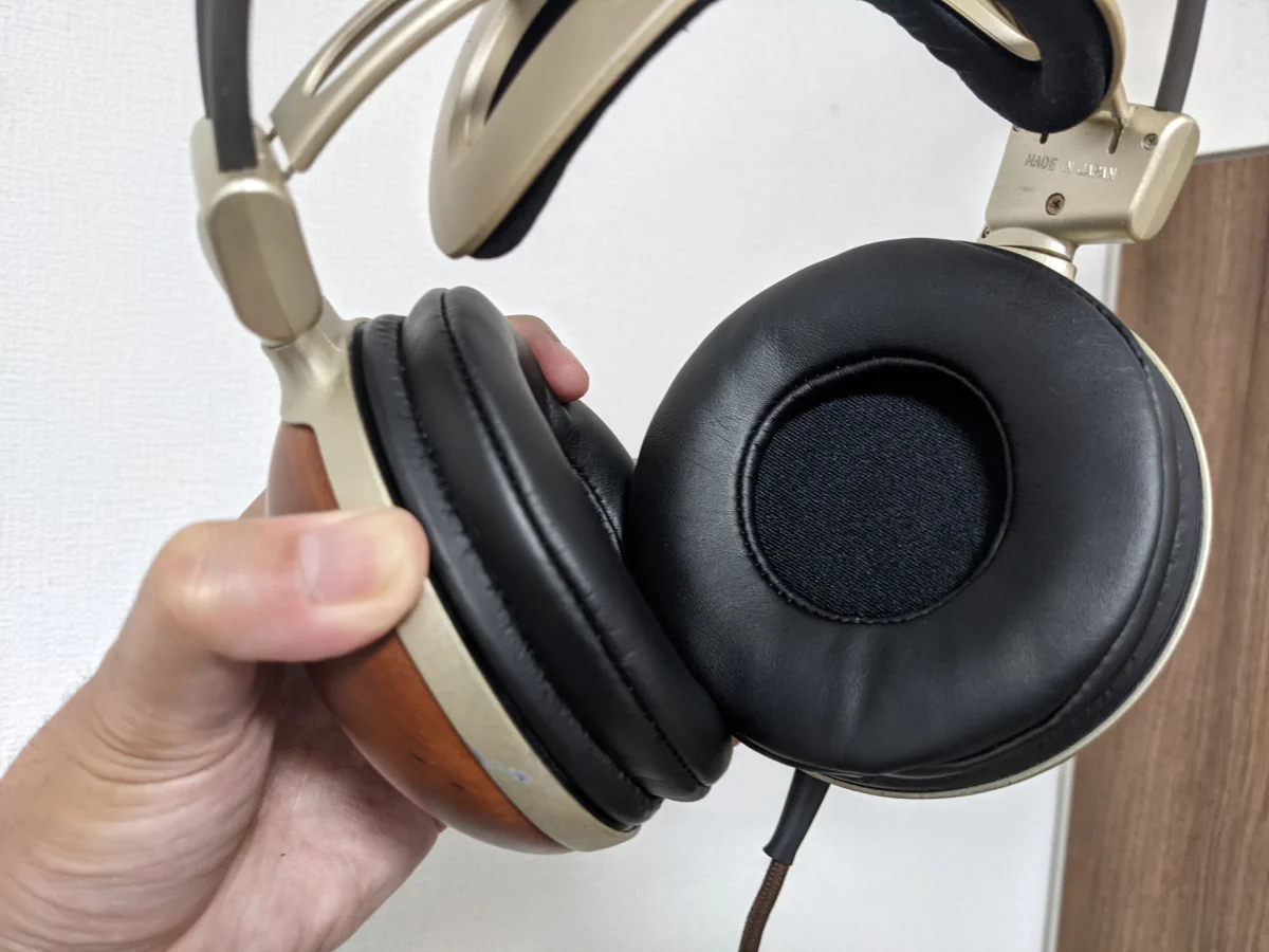オーディオテクニカ ATH-W100 のイヤーパッドを交換 | hayase.tvブログ