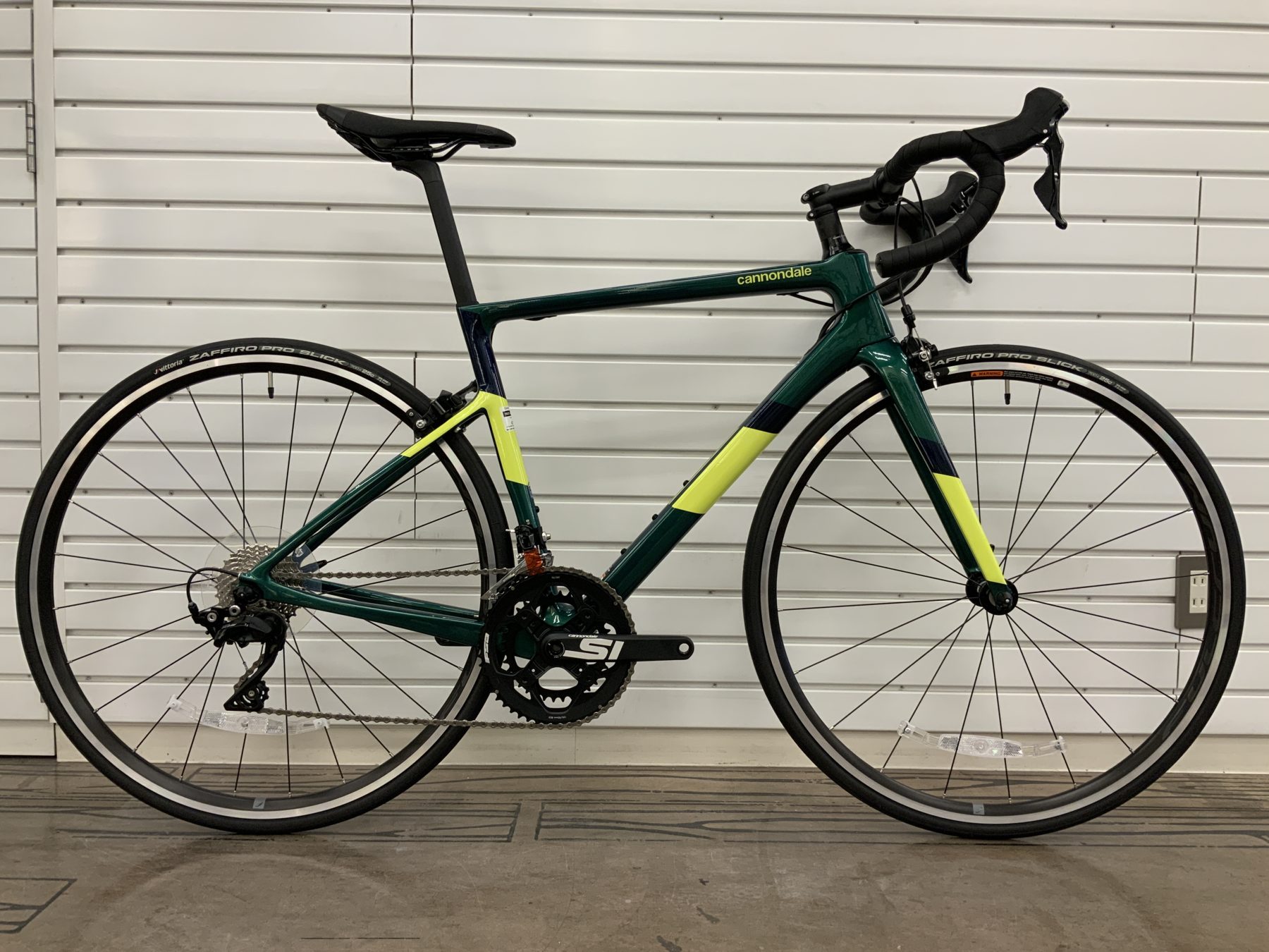 稀少種！！リムブレーキモデル！！ SUPERSIX EVO｜バイク・自転車の