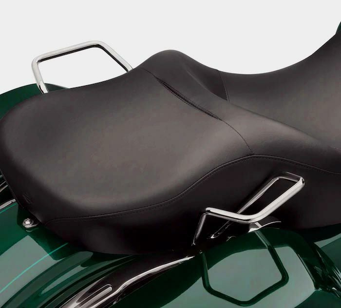 ハーレー、ツーリング用 パッセンジャーグラブレール｜ハーレー