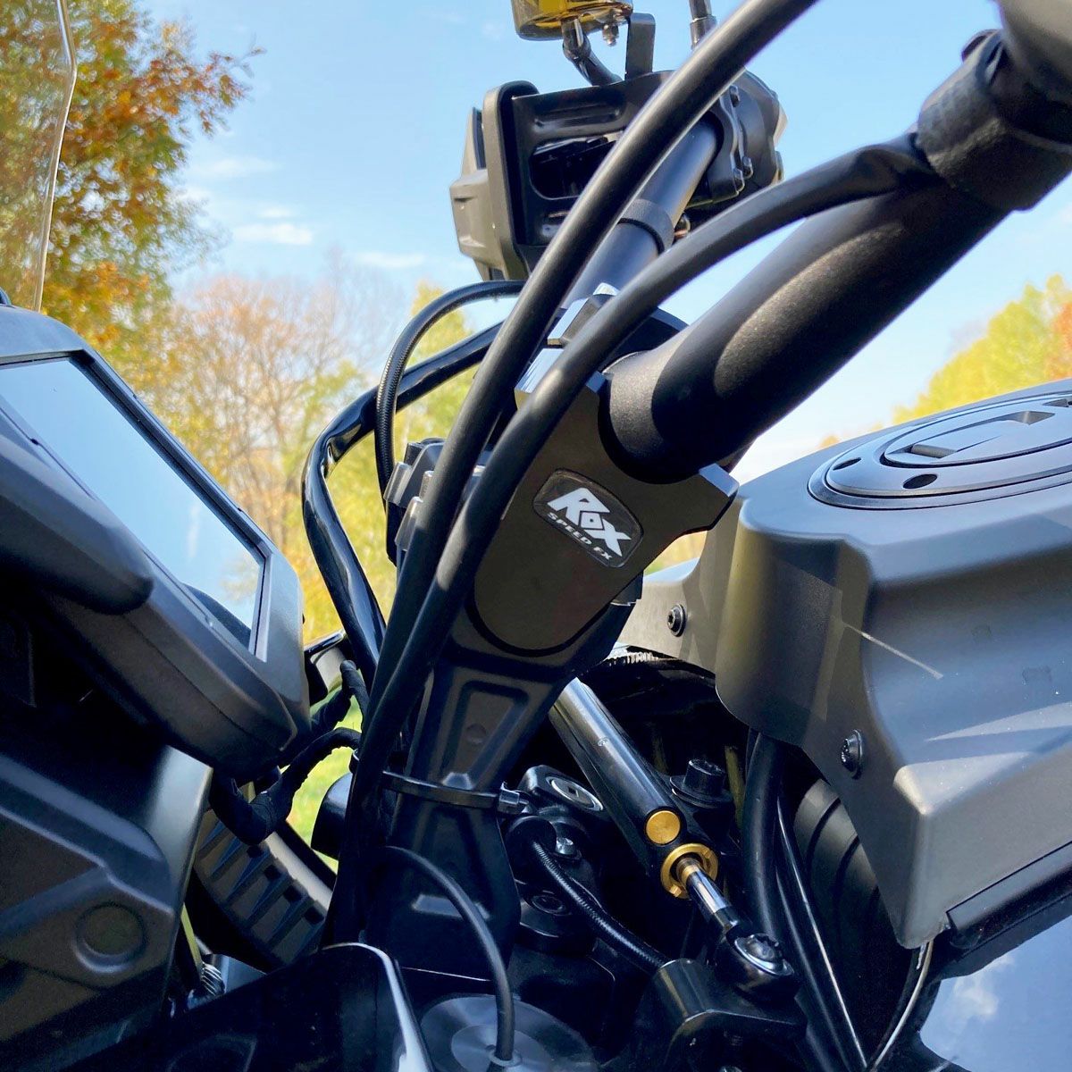 Rox Speed FX Pan America用 1.25インチ径 ピボットライザー 2インチ