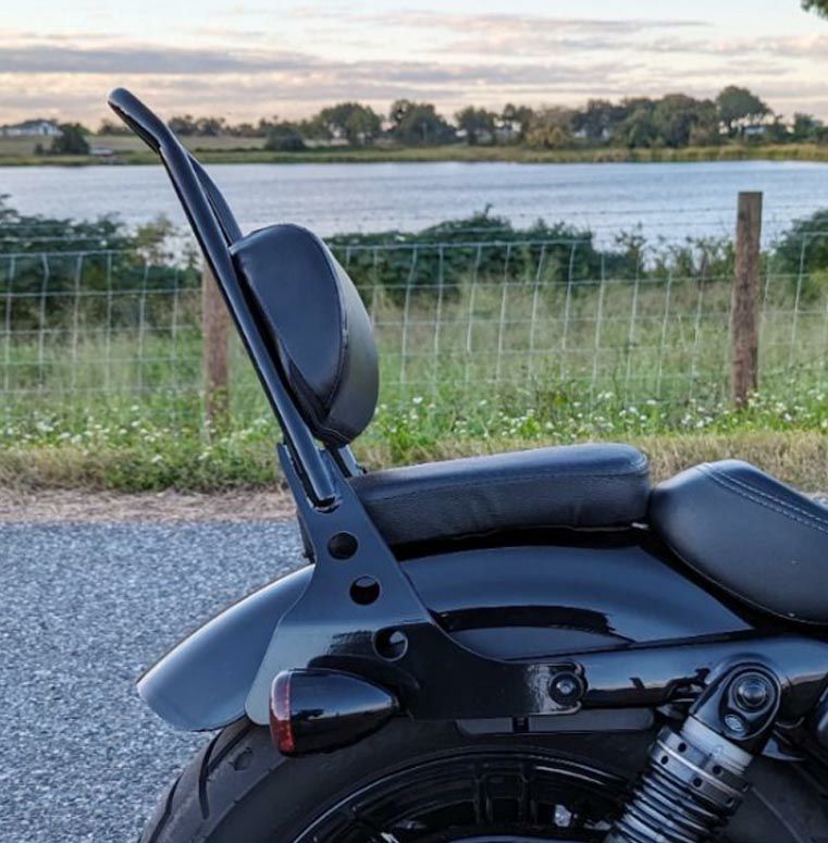 パッセンジャーバックレストパッド XL1200Xデザイン |ハーレーパーツ