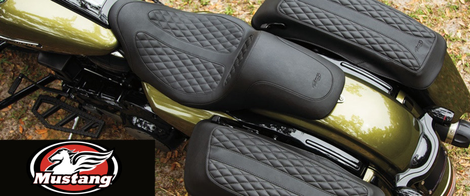 マスタング(Mustang)製ハーレーダビッドソン用シート| シートメーカー(USA)