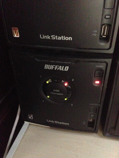 NAS]LinkStation(LS-QVL)のハードディスククラッシュと回復まで | 個別