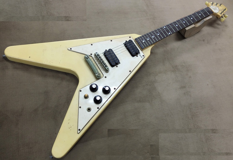 Greco Flying V Type 1982年製 レストア ① Before | Heavy Gauge Guitars