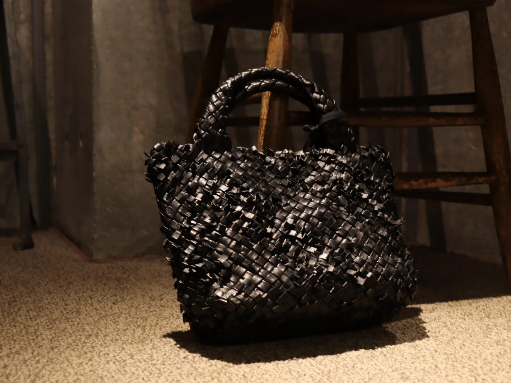 FALORNI | HEARTS FIELD