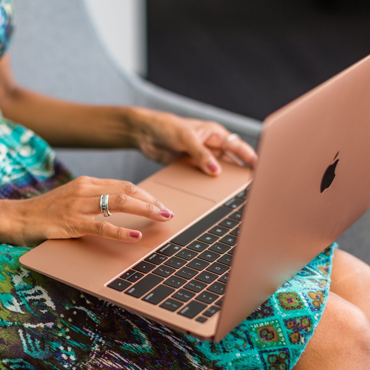 MacBook Air (2019) review: Better and cheaper, but not the best