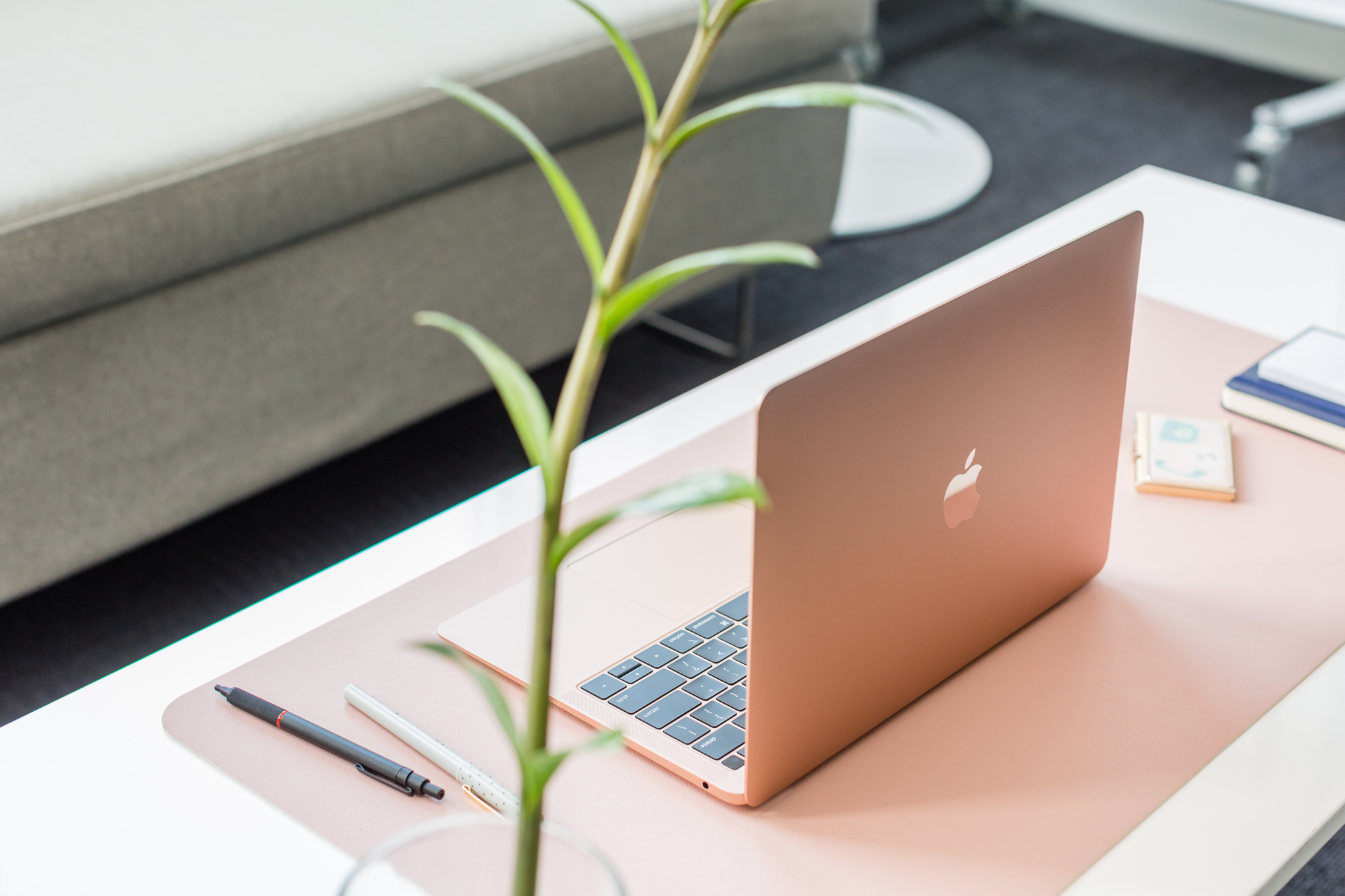 MacBook Air (2019) review: Better and cheaper, but not the best
