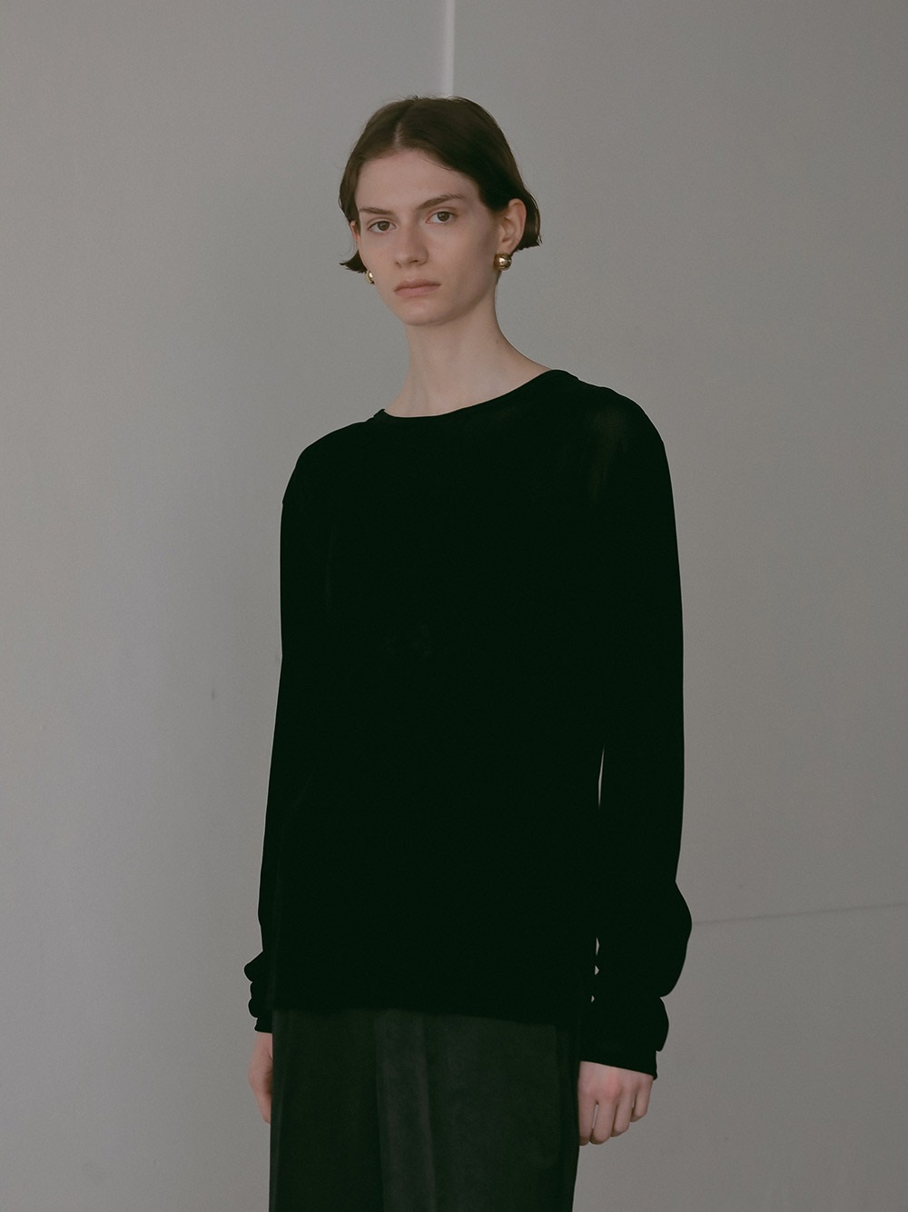 フロッキーチュールトップス | Cut and sew | HER. Online Store