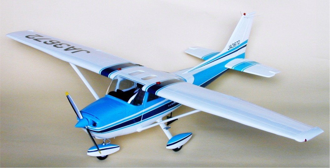 ニチモの1/20ビッグキット セスナ172と富士FA-200エアロスバル