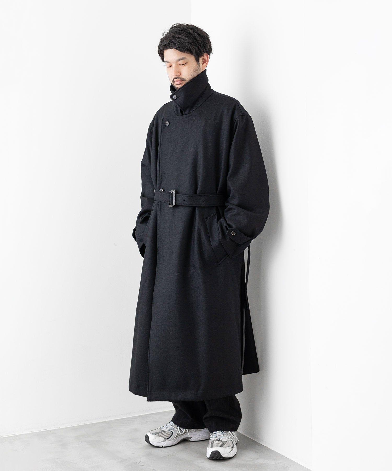stein / シュタイン】OVERESIZED DOUBLE BREASTED COAT - BLACK | 公式