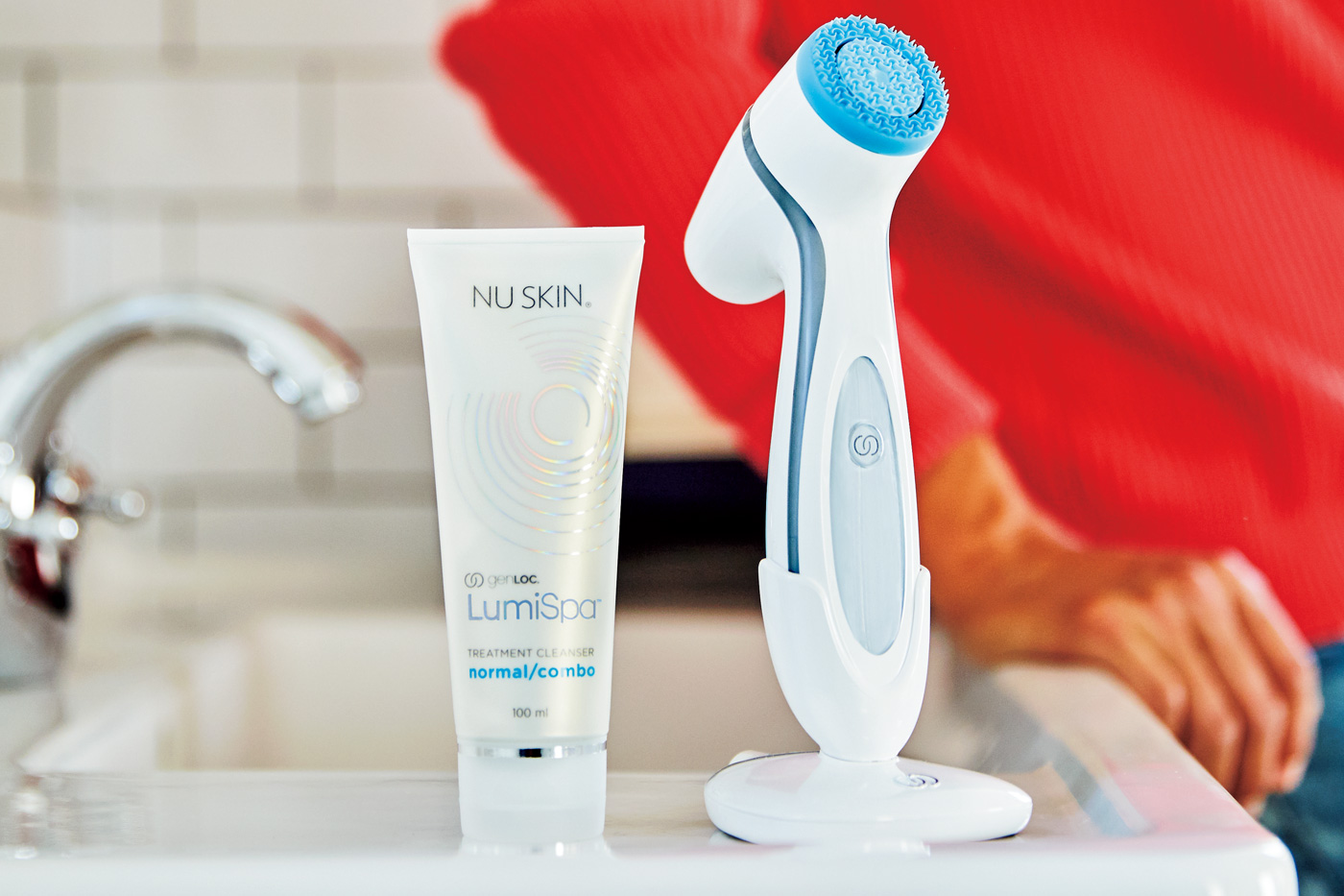 LumiSpa 美顔器 ホワイトとブルー ニュースキン ルミスパ LumiSpa 美顔