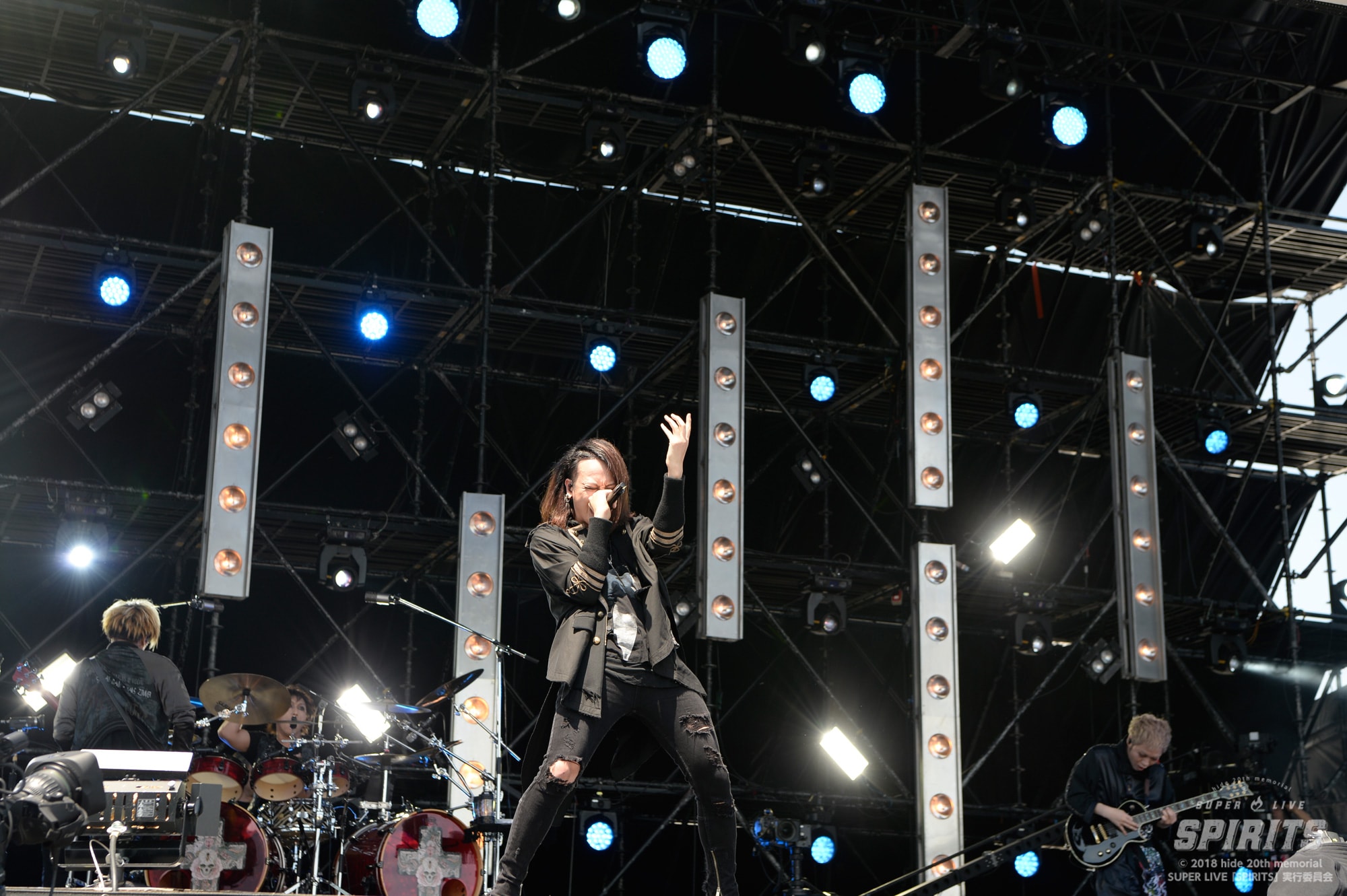 LIVE REPORT 4月28日(土)| hide 20th memorial SUPER LIVE 「SPIRITS」