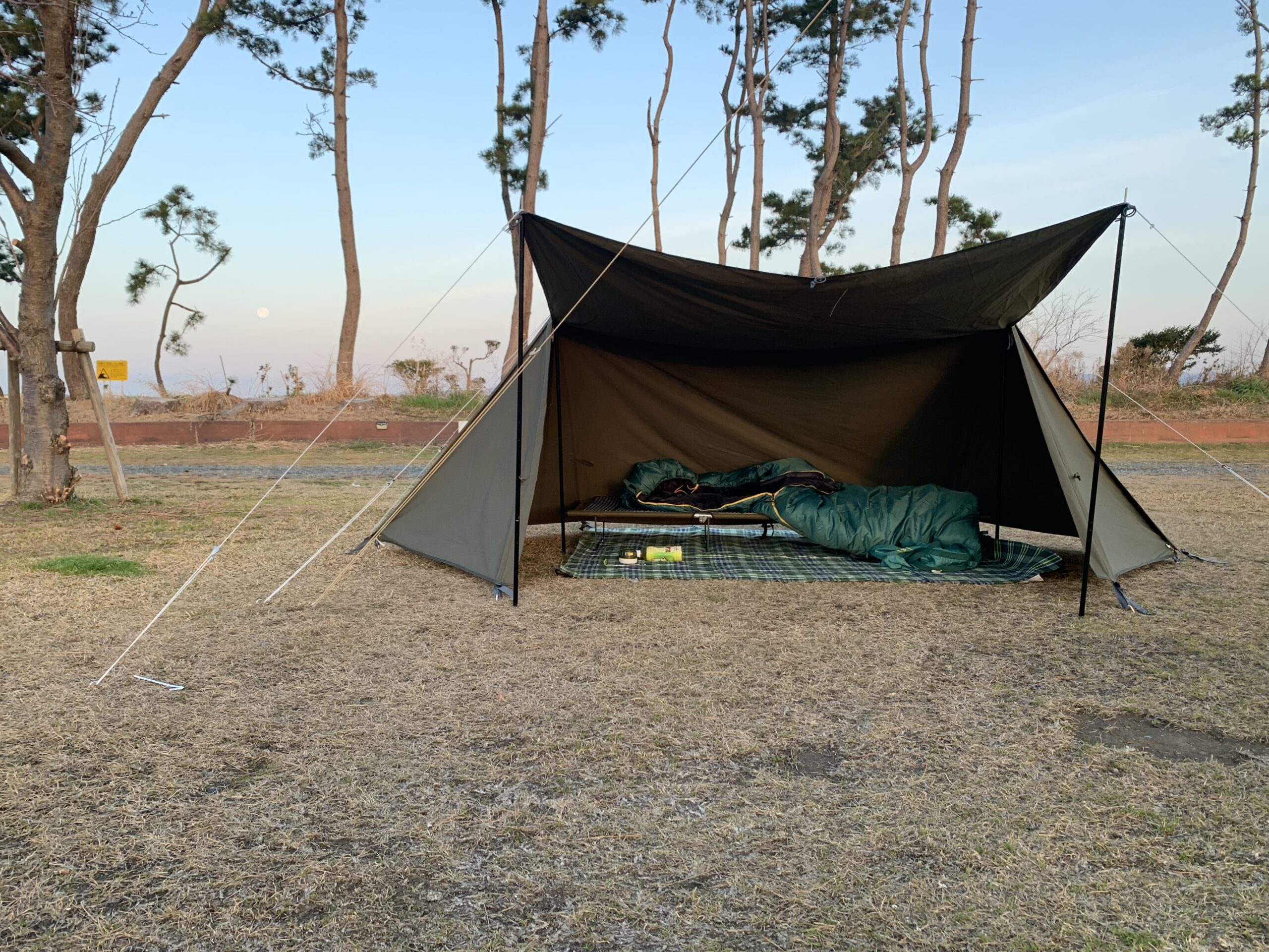 愛用テントはバンドックのソロベース – ヒガシィズム