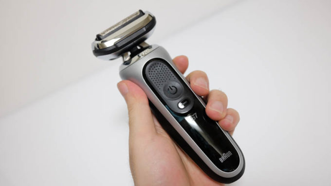 BRAUN“新密着”シリーズ7「70-S7001cc」のレビュー（旧シリーズ7との