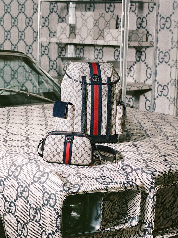 GUCCI、ブルー＆ベージュカラーのブルーGGキャンバス 新作を発表