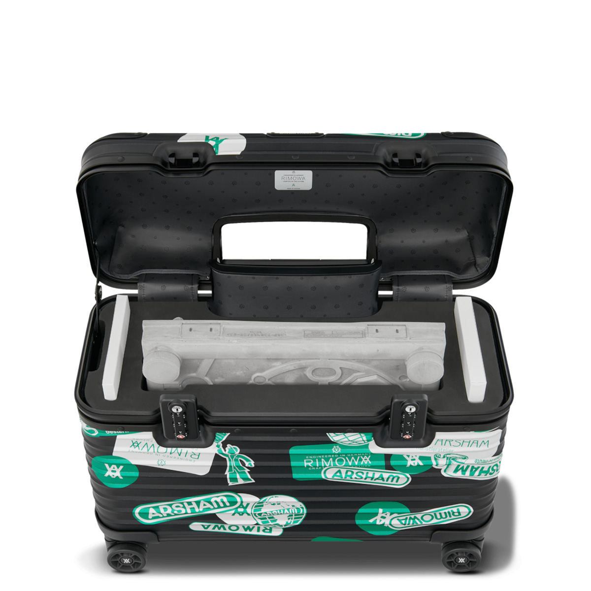 RIMOWA、ダニエル・アーシャムと2度目のコラボレーションを発表