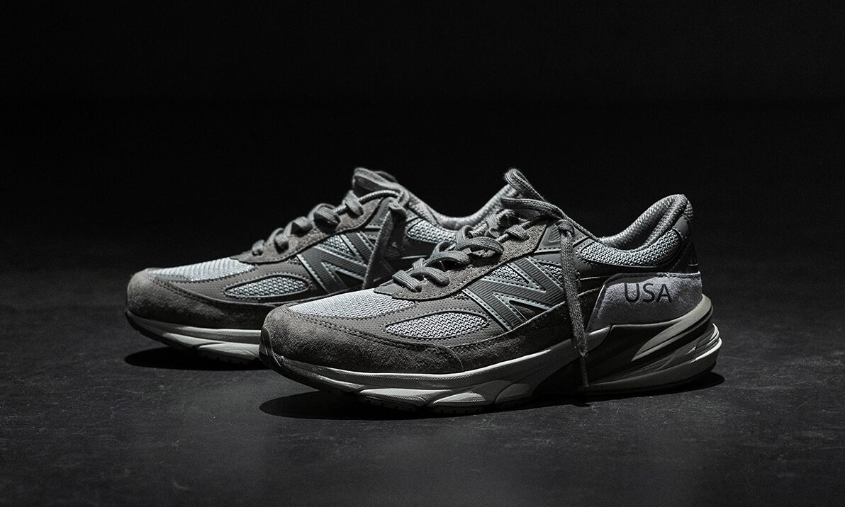 WTAPS® × New Balance、グレートーンのコラボスニーカー発売
