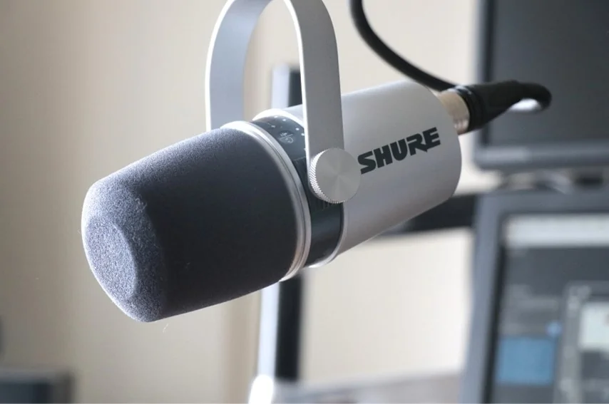 SHURE MV7をレビュー。XLR・USB両対応の高性能ダイナミックマイク