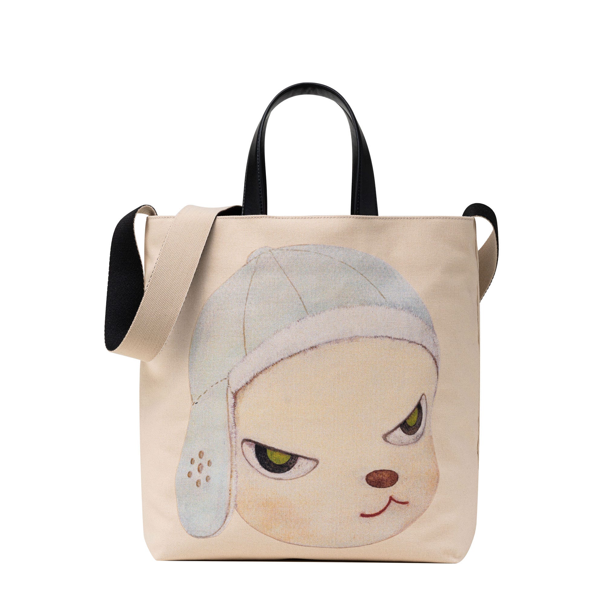 ステラ マッカートニー」と奈良美智が再びタッグ。作品をまとった