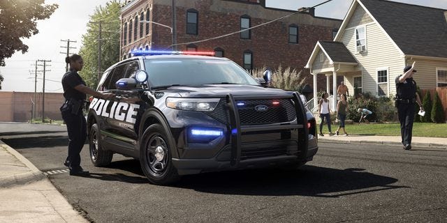 最新米パトカー、フォード「2020 ポリス・インターセプタ