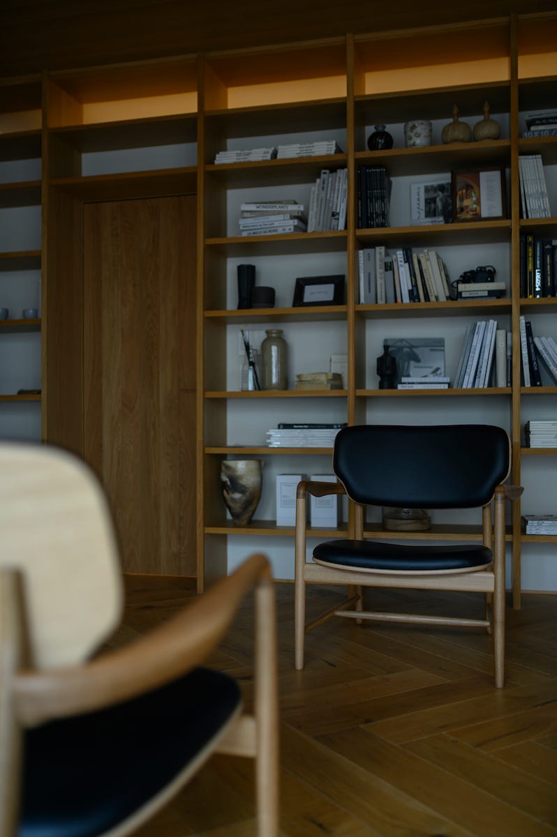 アクタス×マルニ木工×深澤直人による「メグロ ラウンジチェア」が発売