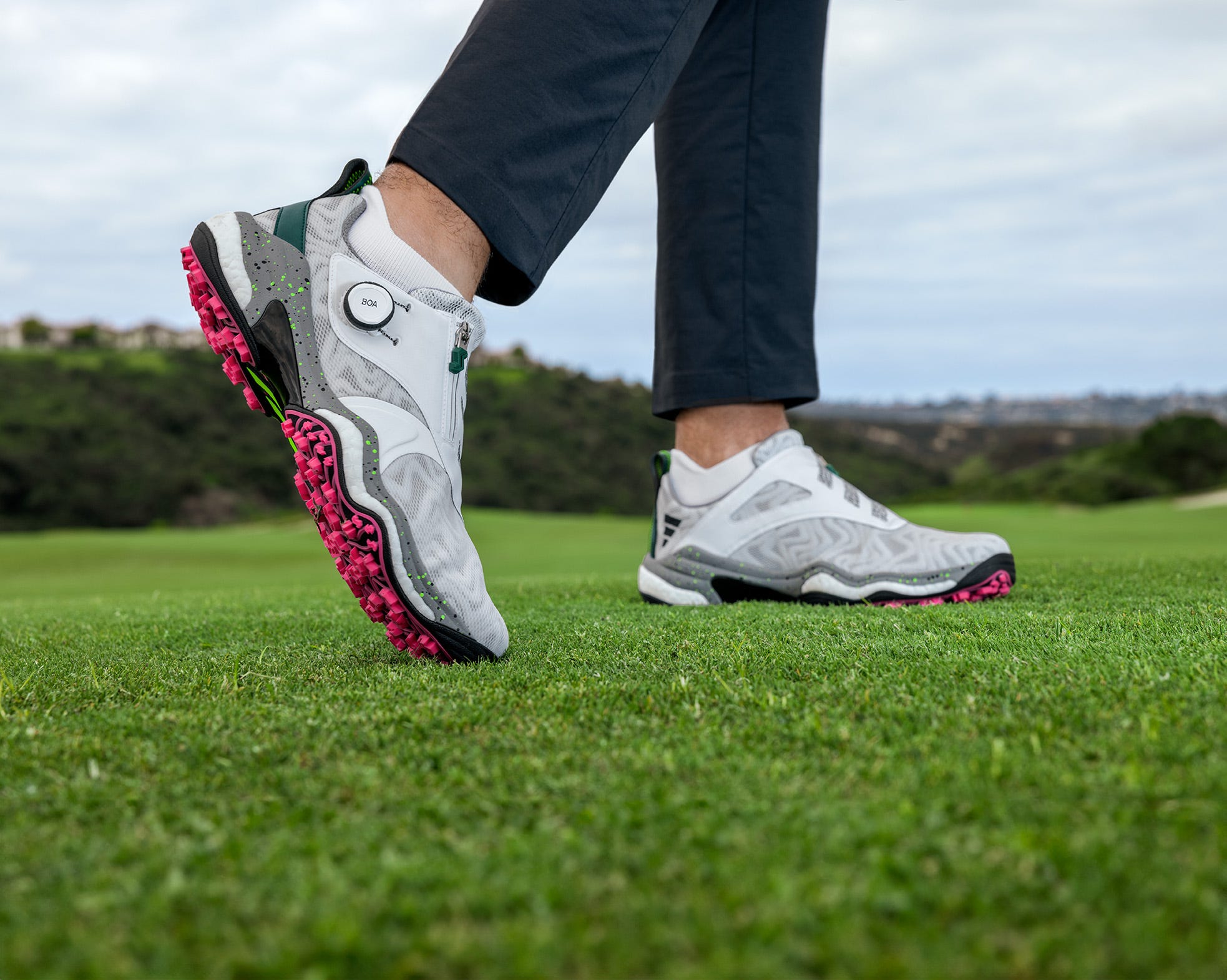 アディダスゴルフより新スパイクレスシューズ「コードカオス25」が登場
