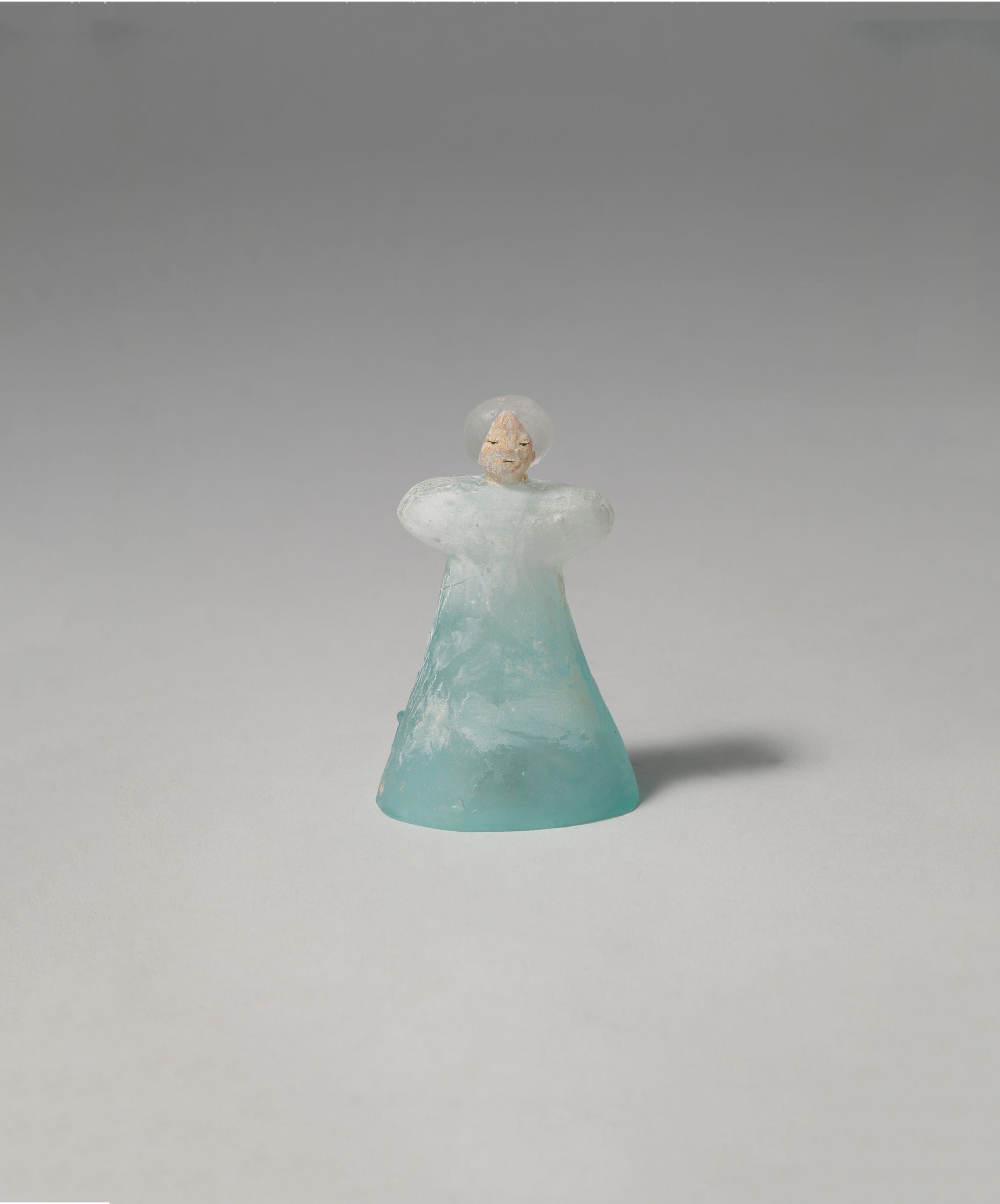 安達知江のガラス作品がエル・デコ ショップで販売スタート、作品に