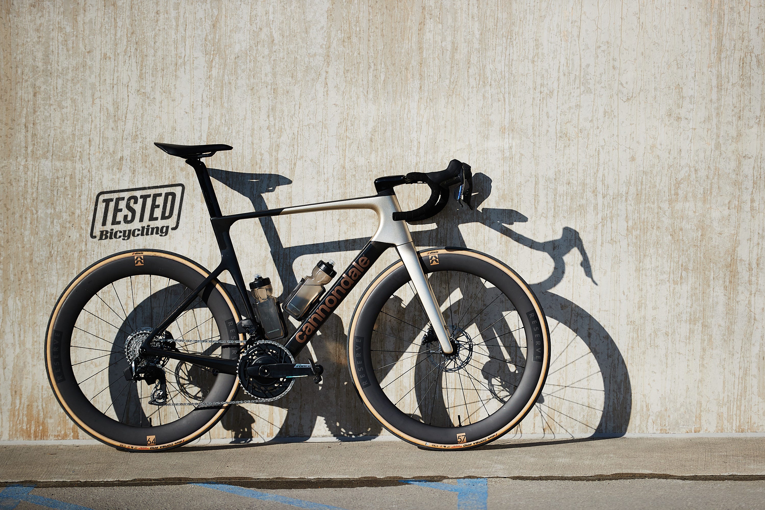 Cannondale Synapse Alloy Disc 105 SE - Endurance Road Bikes