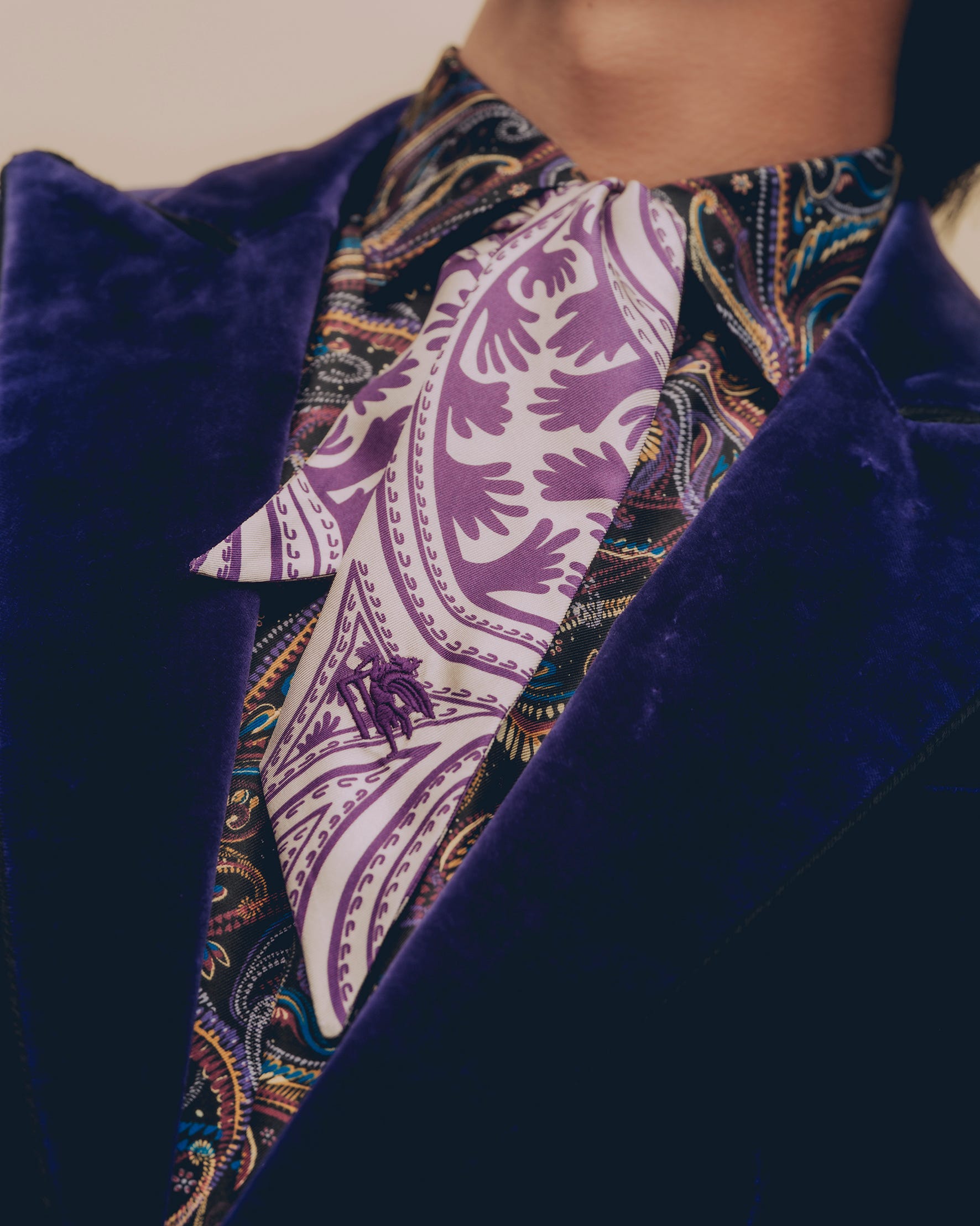 髙橋海人を起用した「エトロ」2025年ホリデーコレクションが公開