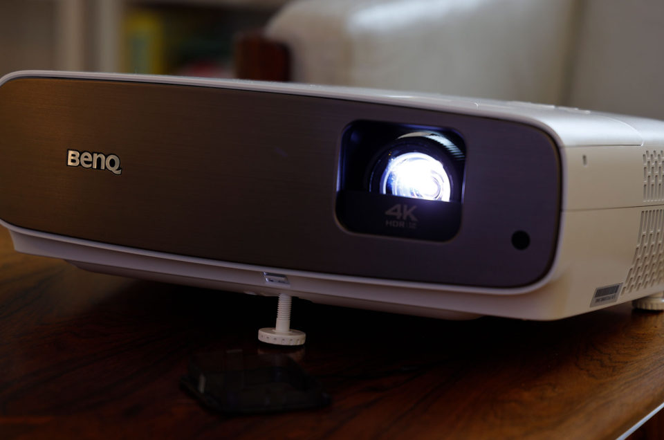 BenQ CinePrime HT3550 レビュー - 廣島宗毅.photo