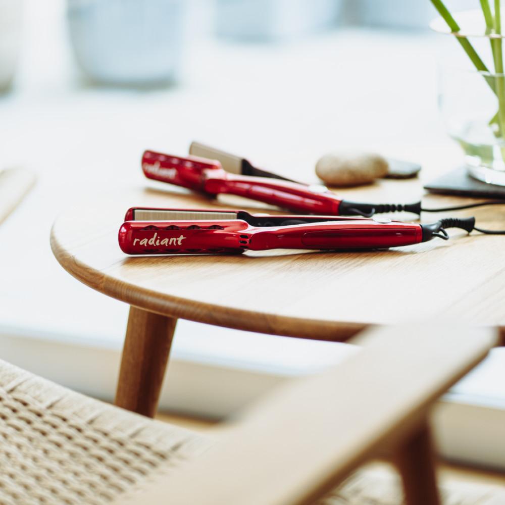 ラディアント シルクプロアイロン ストレート 正規販売店 シリアル付き