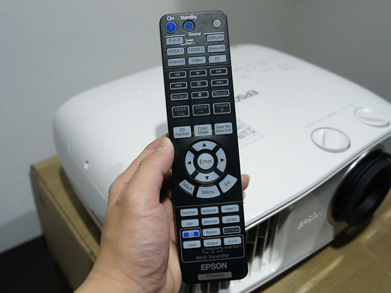 EH-TW6600Wレビュー!ワイヤレス接続は手軽で便利だった