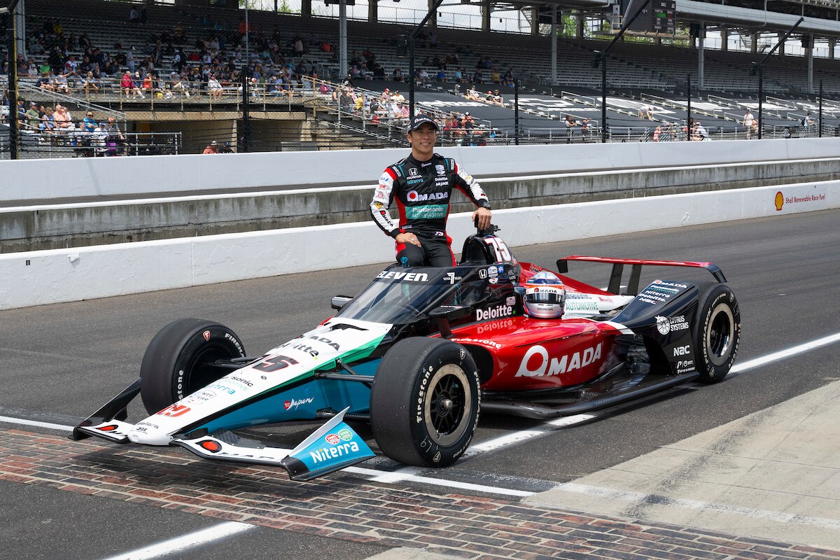 2025 Takuma Sato scores front row start for Honda at the 2025 Indy