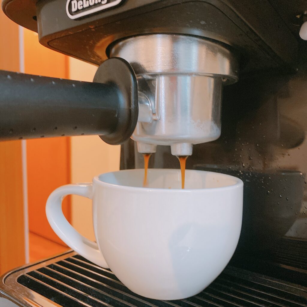 デロンギスティローザでラテアートに挑戦！ワンランク上のお家カフェ