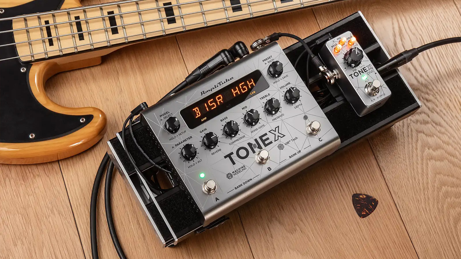 TONEX Pedal Bass Edition - IK Multimedia | Hookup, Inc.