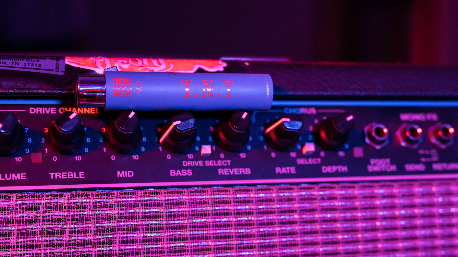 DM2 TNT - sE Electronics | Hookup, Inc.