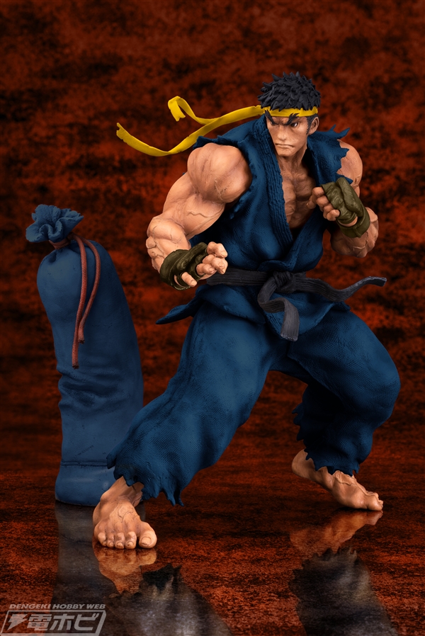 ストリートファイター』の看板キャラクター「リュウ」が圧巻の造型で