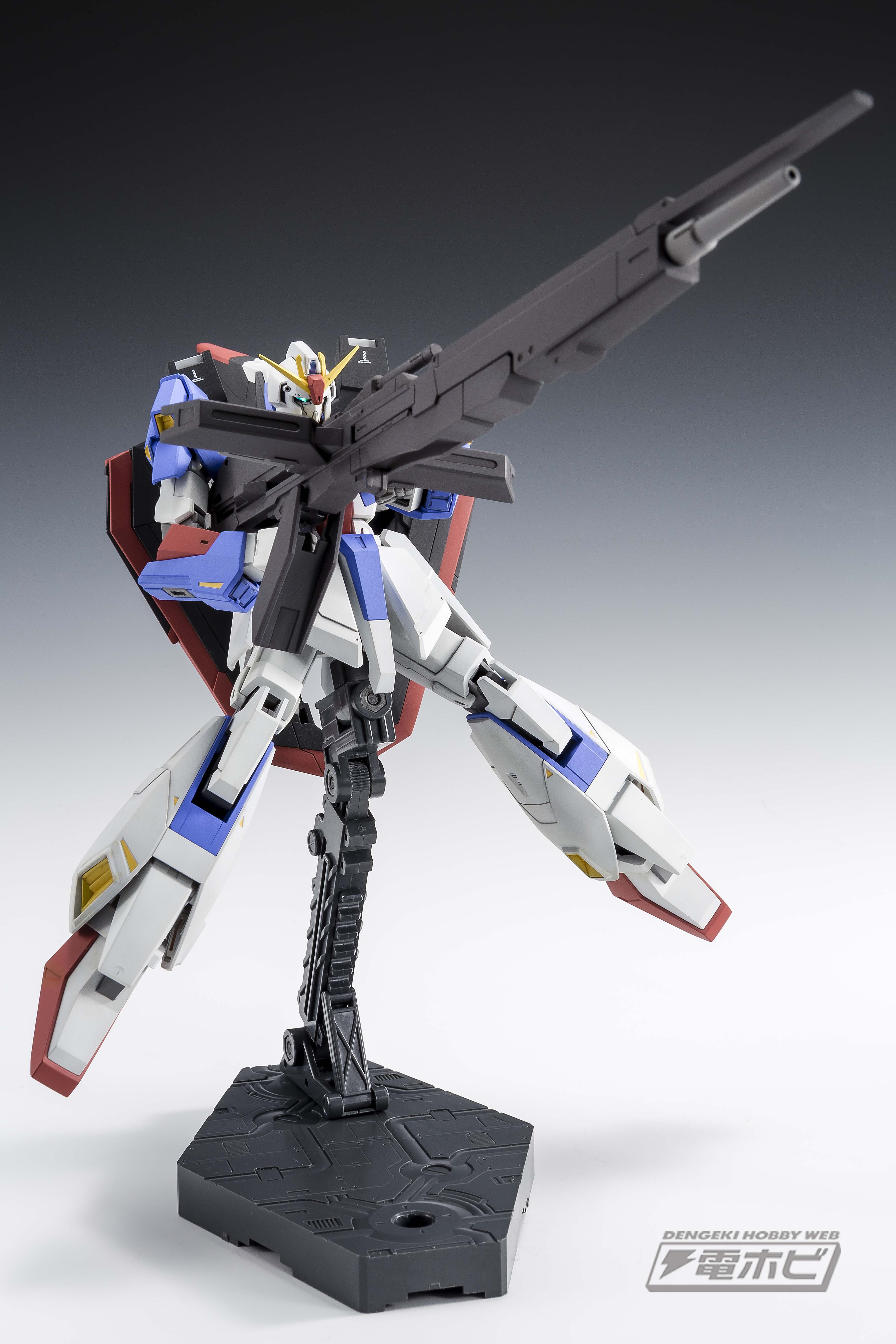 ガンプラ作例】HGUC 1/144 ゼータガンダムを射水宏が自身の持つ