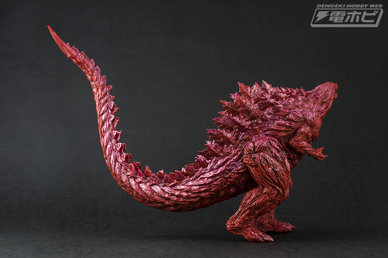 郵便局限定カラーの「ゴジラ」が上陸！酒井ゆうじ氏原型・彩色による