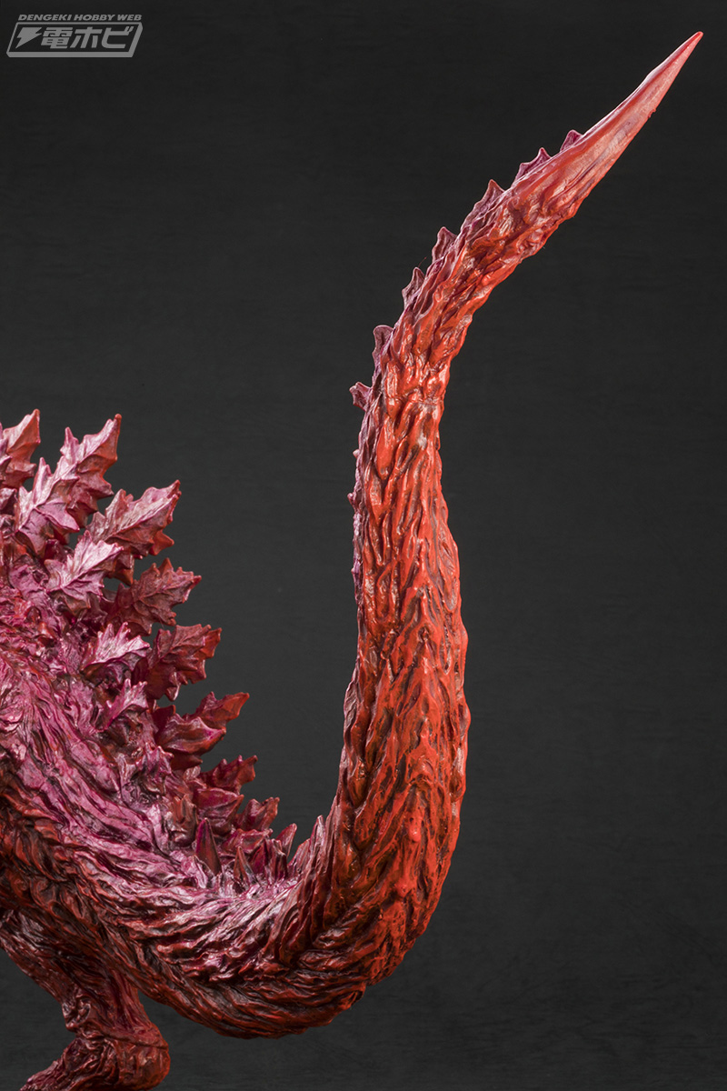 郵便局限定カラーの「ゴジラ」が上陸！酒井ゆうじ氏原型・彩色による