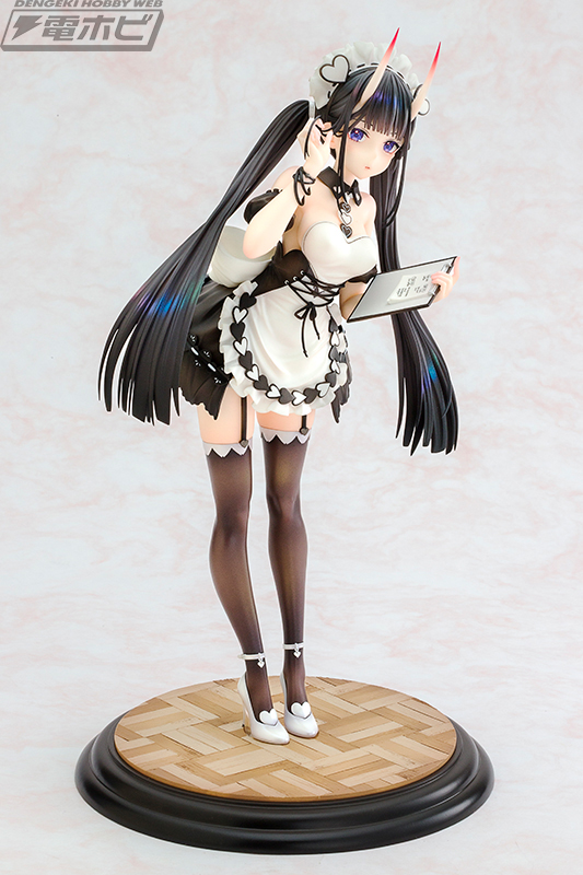 アズールレーン』カフェ模擬店衣装の能代がアリスグリントから