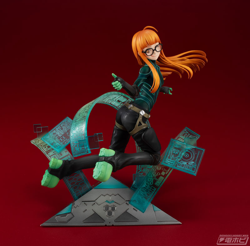 ペルソナ5 ザ・ロイヤル』躍動感と浮遊感のある怪盗服姿のナビ（佐倉