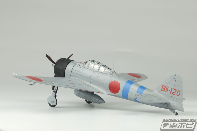 プラッツから「零式艦上戦闘機 二一型」と「F/A-18E スーパー